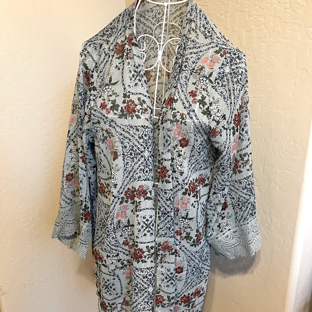 Mason and Belle Kimono NWOT